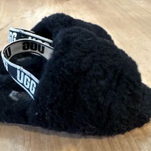 Ugg Toddler SZ 9 Black Furry Slippers
